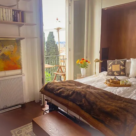 A Scandinavian Exclusive Design Residence - Premium Living - Two Private Balconies W Panoramic Sea View - 3 Min To Beach - Parking *